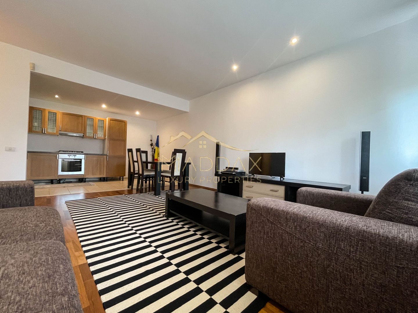 Apartament cu 3 camere ***85 mp utili*** // Erou Iancu Nicolae - Padurea Baneasa - Poză 7