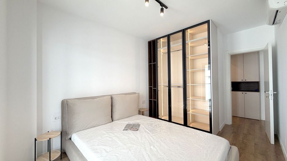 Studio mobilat si utilat | terasa 10 mp | Prima Vista Pipera-Barbu Vacarescu - Poză 3