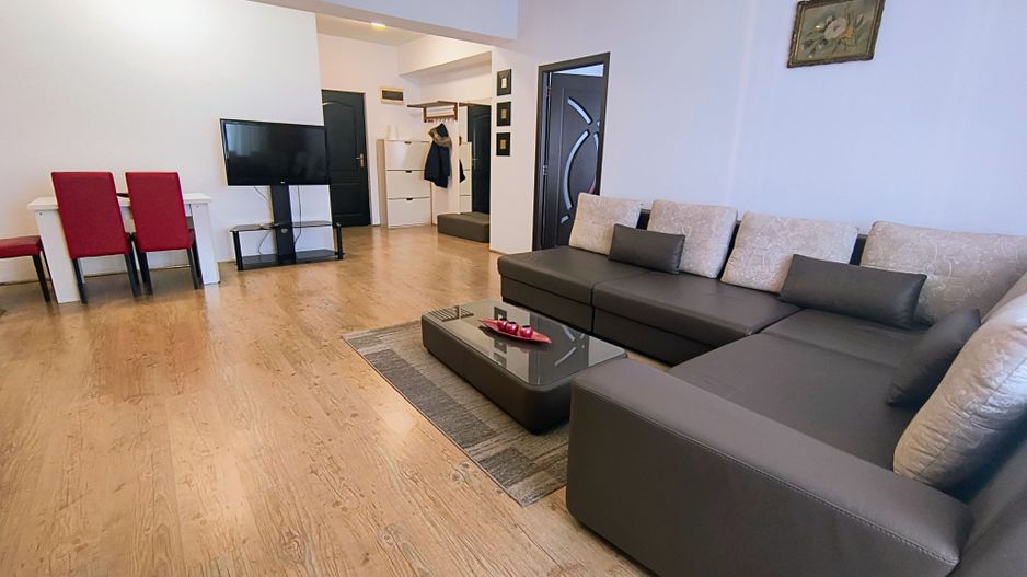 Phoenicia- Piața Alba Iulia- Bd Unirii - Poză 6