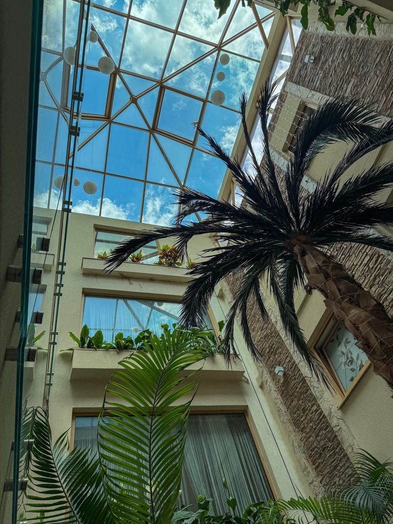 Apartament 3 camere spațios – KM 5, Constanța | Parcare subterană - Poză 1