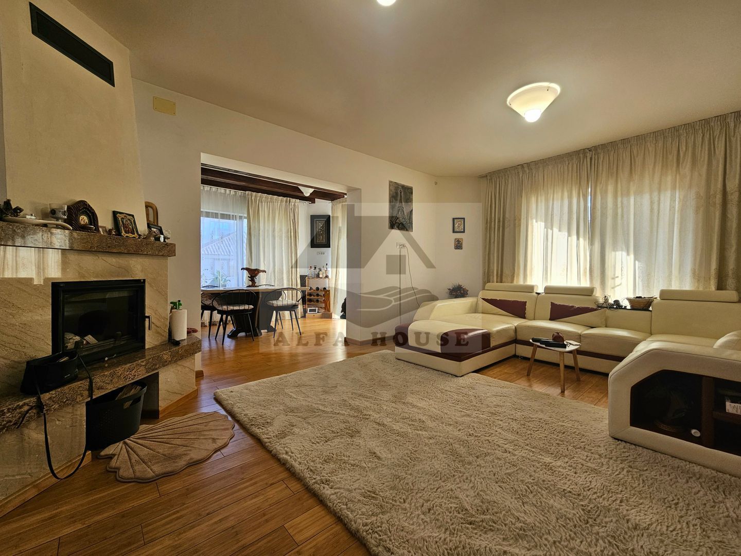 Casă individuala cu 5 camere, 270 mp, Tractorul - zona Coresi - Poză 6