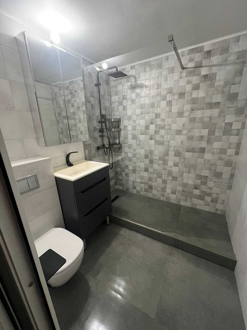 Apartament 3 camere zona Bd. Chisinau - Basarabiei - Poză 6