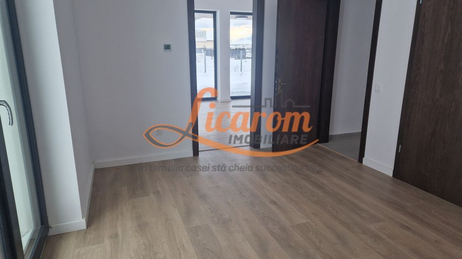 Vila "La Cheie"P+E in Cristian zona in dezvoltare,teren 600 mp - Poză 2