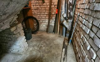 Casa P+1E+M, cu 5 camere în Cantacuzino – ideală birouri sau locuință - Poză 10