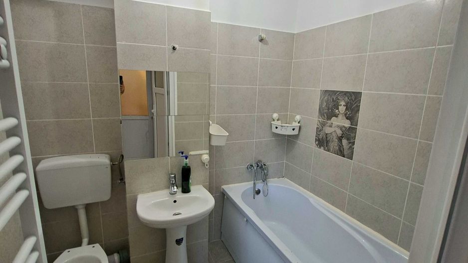 Vanzare Garsonieră decomandată, 36 mp, et 9/10, bloc 2017, 2 lifturi – Pucheni - Poză 6