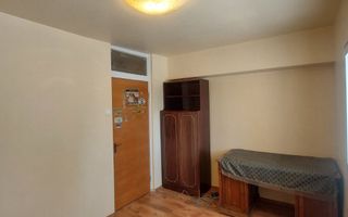 Vand apartament 4 camere situat la 10 min de Piata Unirii - Poză 8