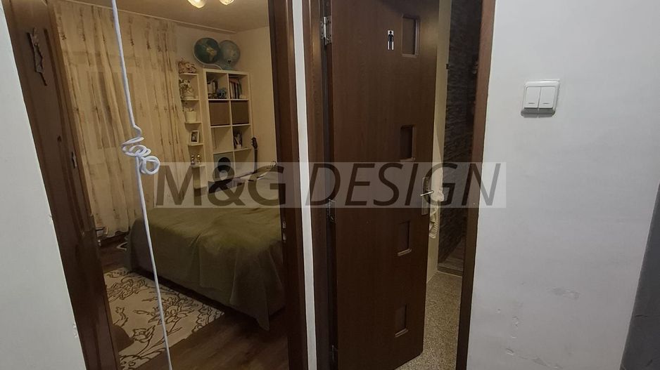 Aradului, 3 camere decomandat, renovat, NEGOCIABIL - Poză 23