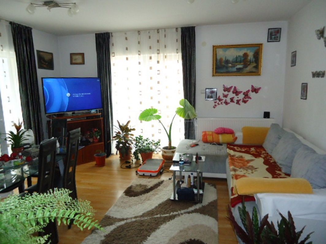 Apartament cu 3 camere de vânzare, zona Muzeul Apei. - Poză 3