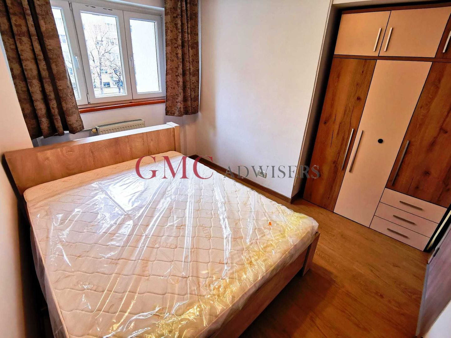 Apartament 3 camere B-dul Chisinau - Mega Mall - Poză 5