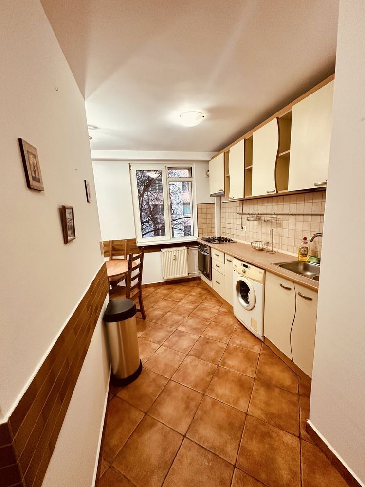 Apartament 3 camere de inchiriat - Poză 1