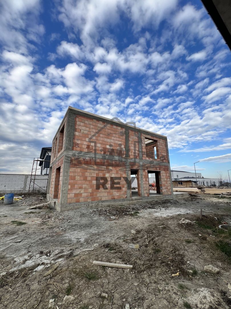 Casă single 4-5 camere / 500mp teren / Sura Mică / Sibiu - Poză 8