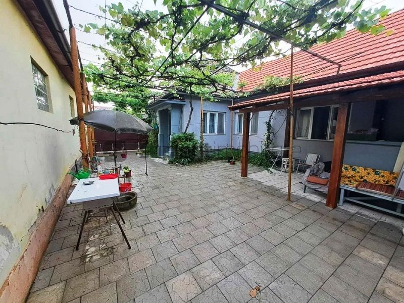 Casa cu 3 camere in zona linistita - Poză 7