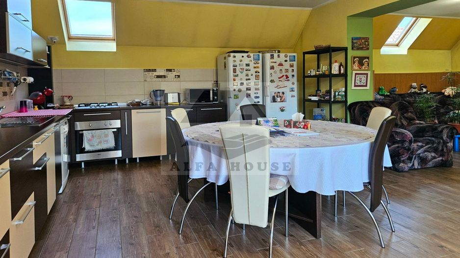 Casă plus Spațiu comercial 741 mp, Teren 906 mp Brasov - zona Blumana - Poză 3