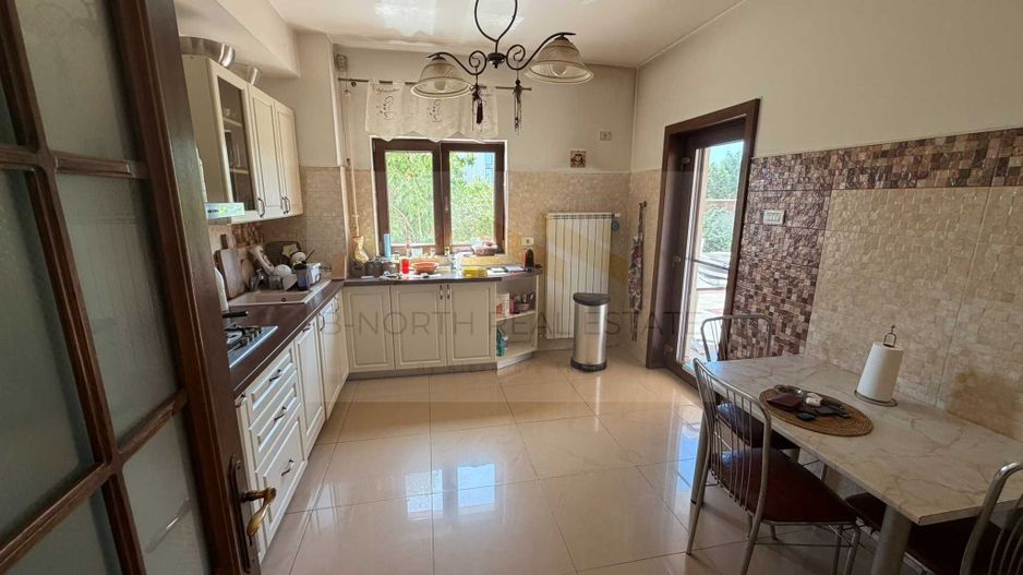 Casă / Vilă de închiriat | Comuna Berceni | 350 mp utili | Curte 400 mp - Poză 9
