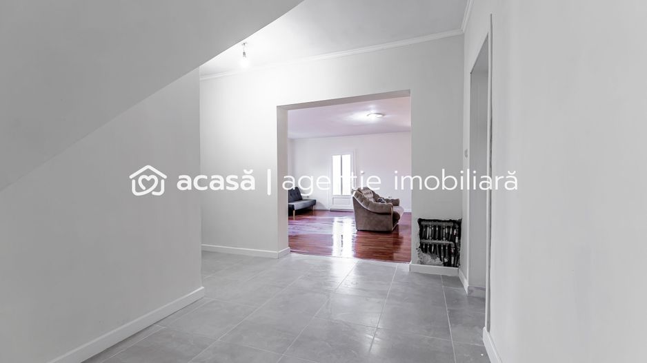 Casă în localitatea Miniș - Comision 0% la cumparare - Poză 6