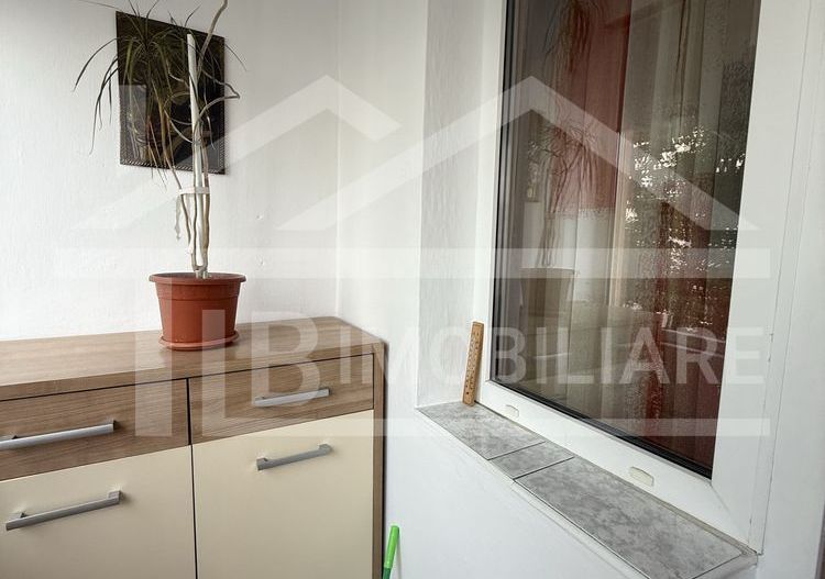 Apartament cu 3 camere, 48mp, Zona UMFST - Poză 12