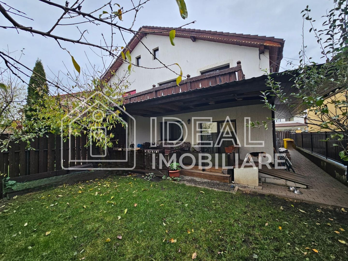 Casa Mobiltata-Utilata cu 4 camere,  pe Pictor Brana - Poză 1