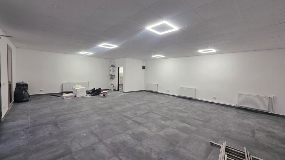 Spatiu Comercial de Inchiriat | Burdujeni, Suceava | Pret: 2.000€/luna - Poză 4