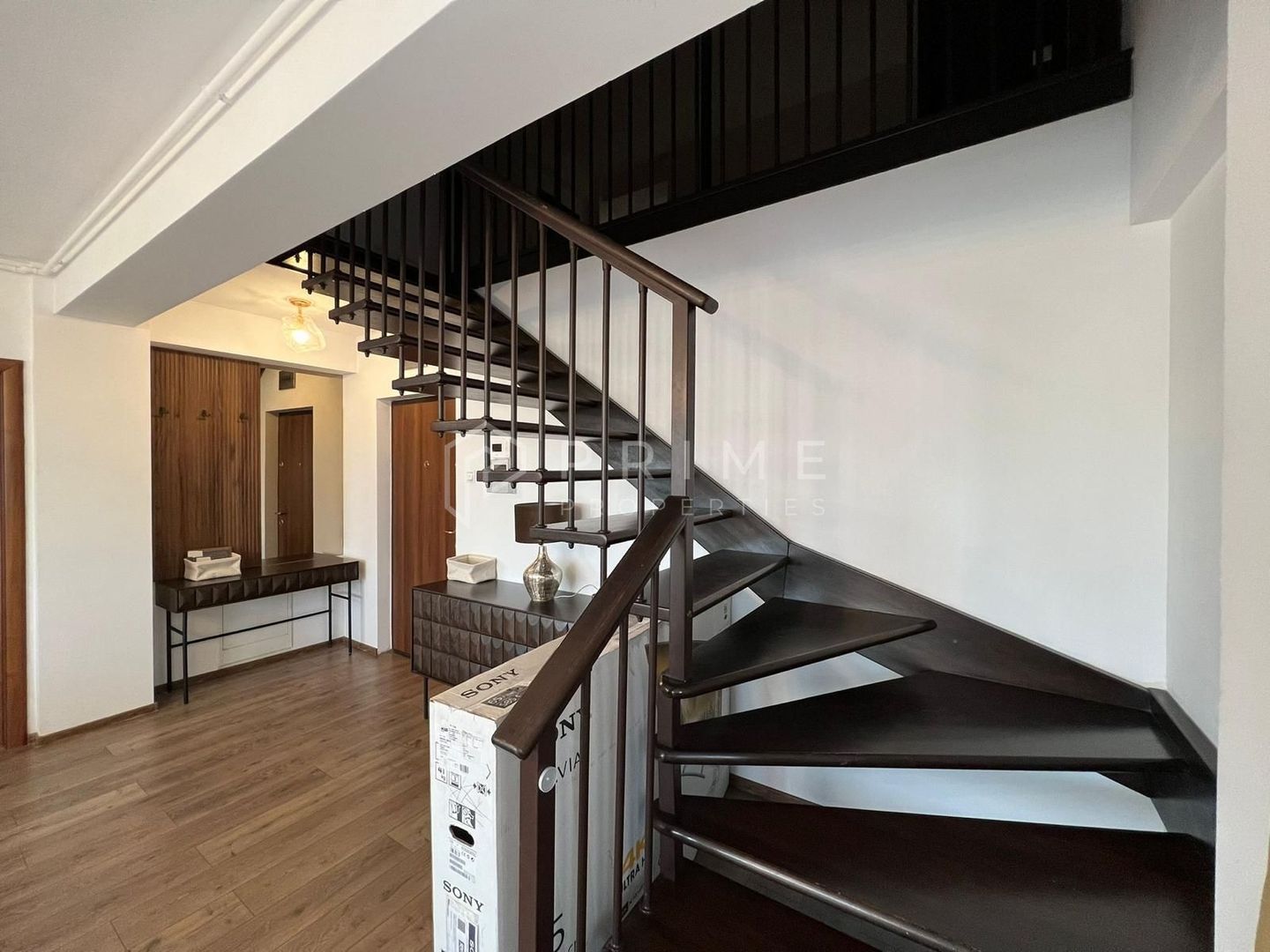 Închiriere Apartament de Lux, cu 4 camere – 137 mp, semicentral - Poză 3