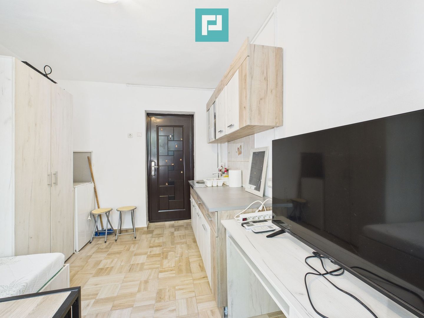 Garsonieră cochetă aproape de Centru - Poză 3