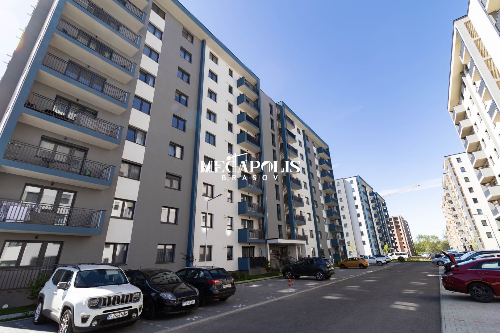 Schimb apartament 3 camere Tractorul cu 2 camere + 70.000 € diferență - Poză 14