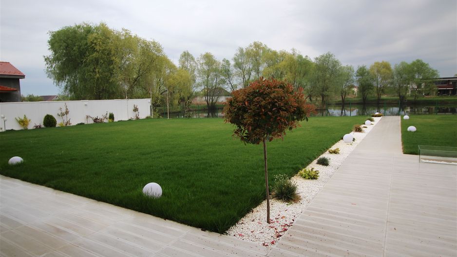 Casă / Vilă cu 8 camere de vânzare în zona Est - Poză 6