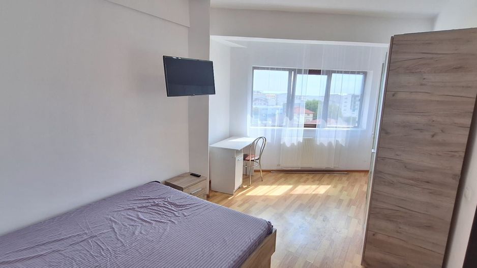 Garsoniera Decomandata Berceni Aparatorii Patriei - Drumul Cretestilor - Poză 2