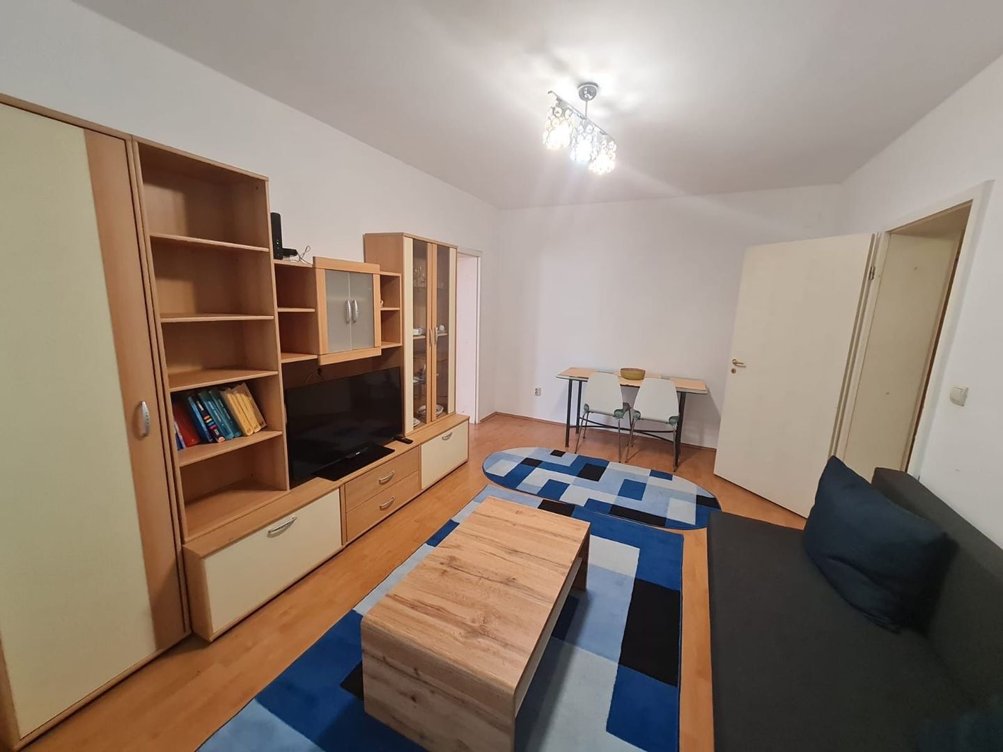 Apartament la 2 min de medicina - Poză 1