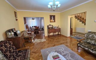 Duplex mobilat, utilat, 4 camere, garaj, zona exclusivista, Cetate - Poză 5