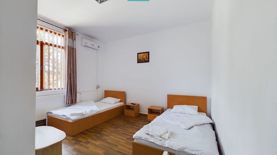 Motel de închiriat în Curtici - Poză 12