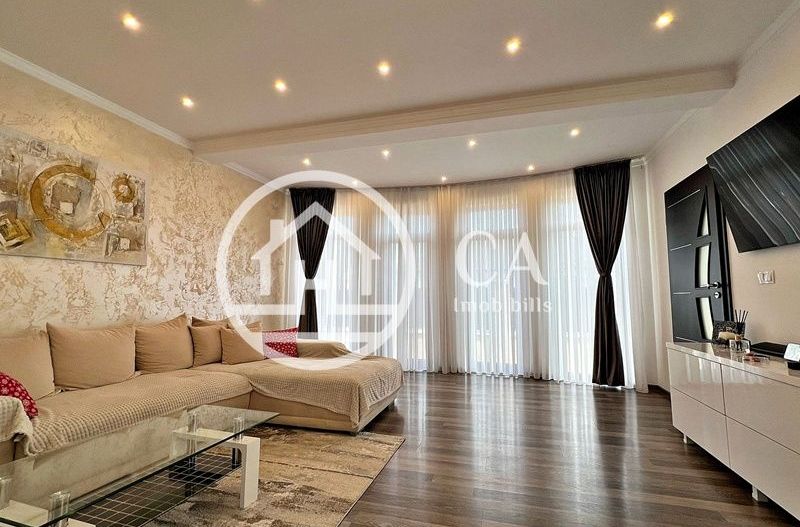 Casă de vânzare cu 4 camere în Santandrei, Oradea - Poză 3