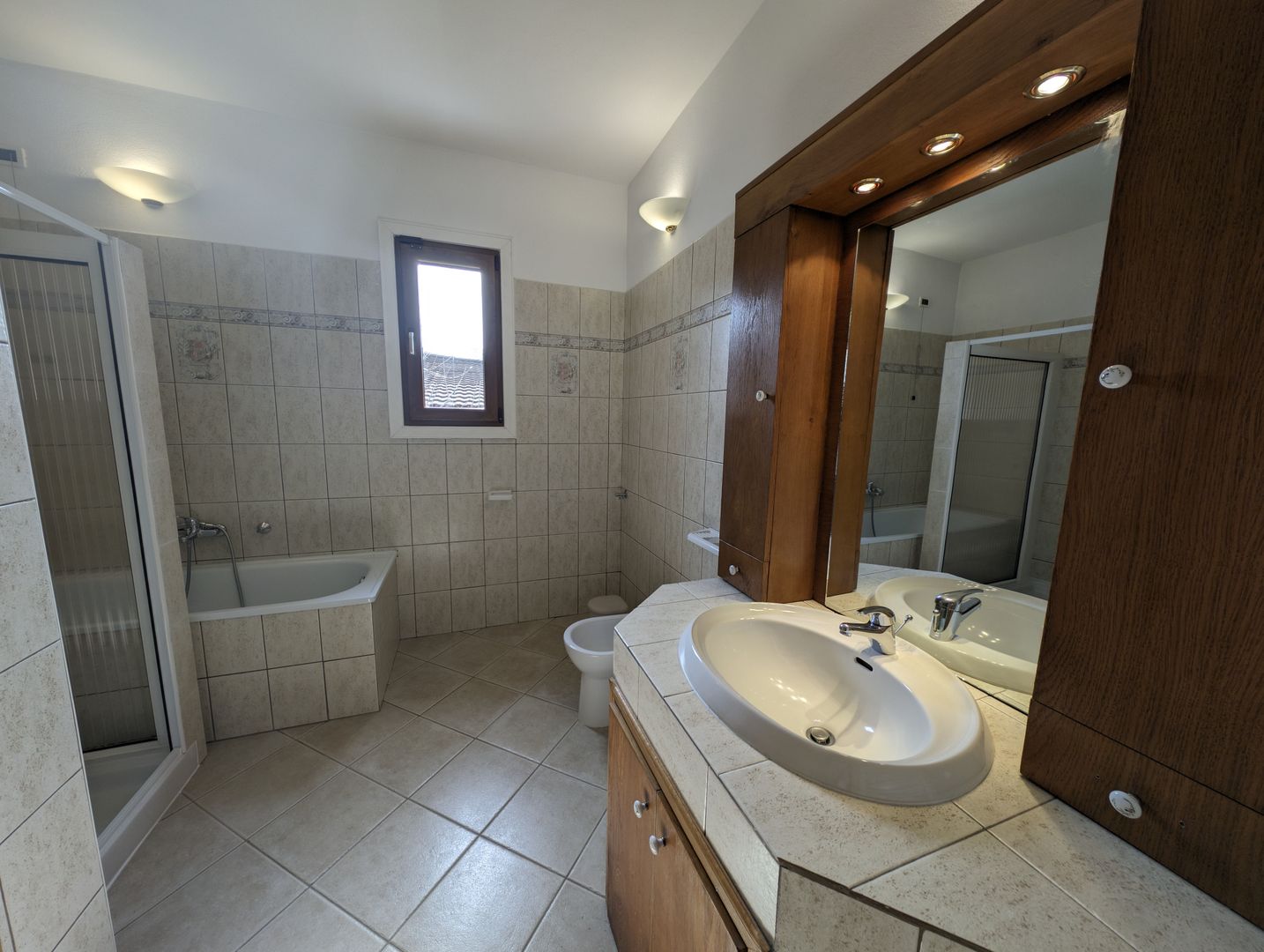 Vila cu design italian intalneste echipamentele germane - Poză 6