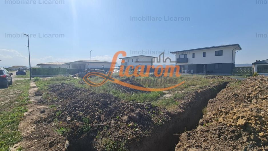 DIFERIT Haus ,Cristian,500 mp cu autorizatie,CASA IN CURS DE EXECUTIE - Poză 11