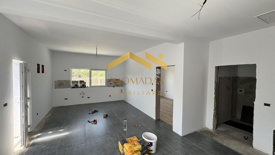 - Duplex -3 camere - 2 bai - - Poză 2