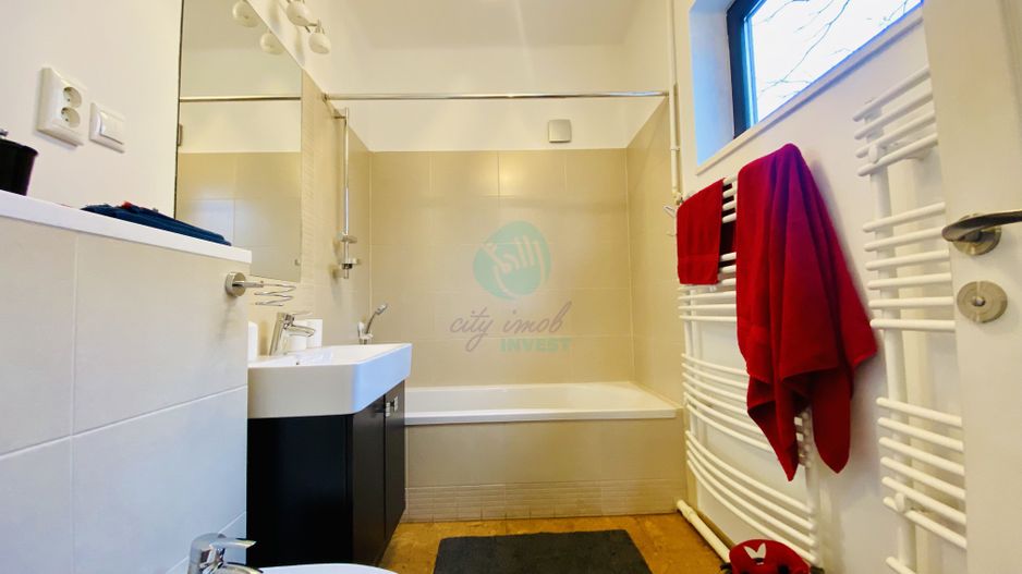 Apartament tip duplex in vila cu gradina - Poză 5