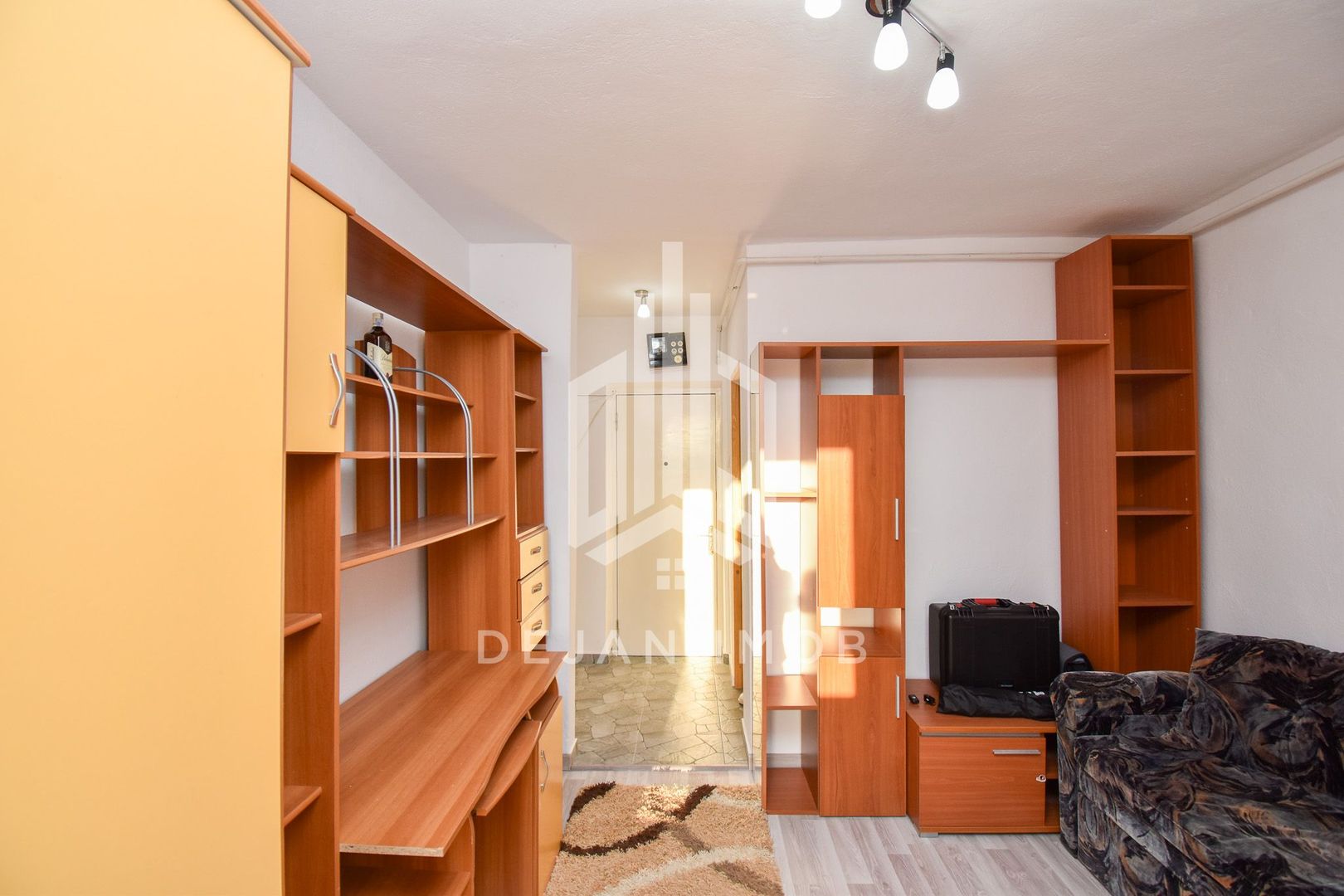 Apartament de vânzare în Sud-Vest, Targu Secuiesc - Poză 1
