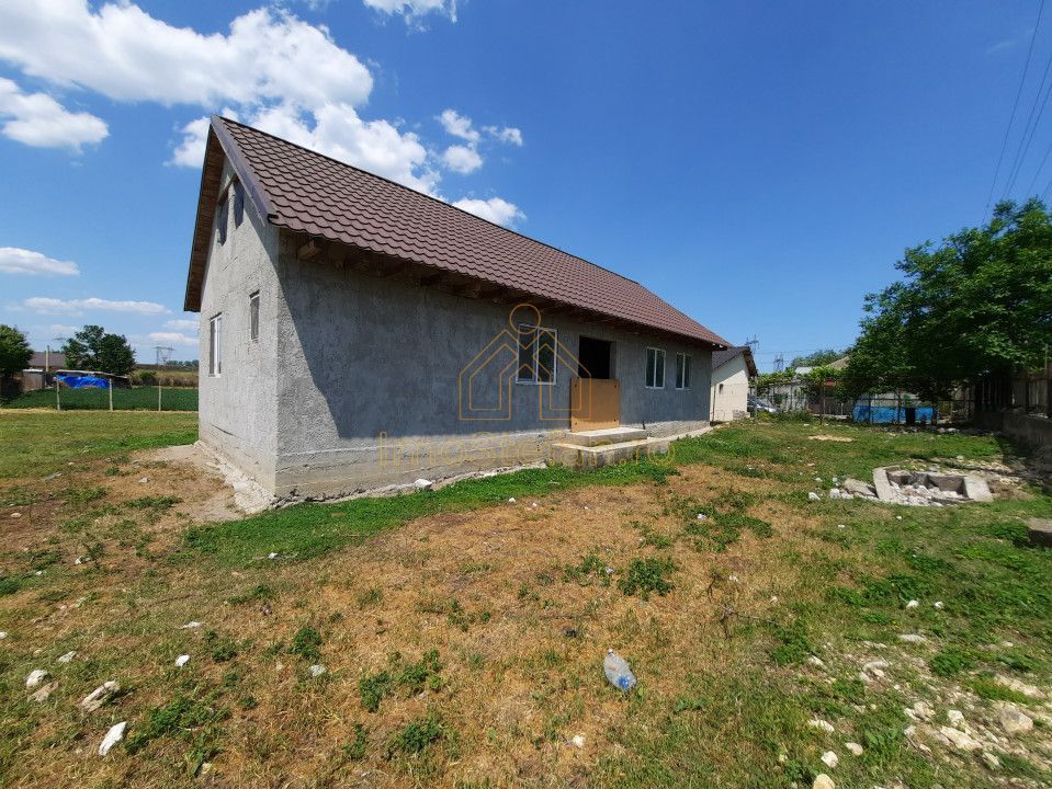 Nazarcea | Casa cu teren de 1000 mp si toate utilitatile la poarta - Poză 3