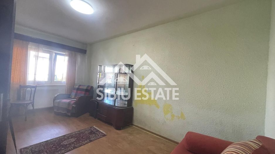 Garsoniera decomandata cu 1 cameră și bucatarie separata si pivnita - Poză 3