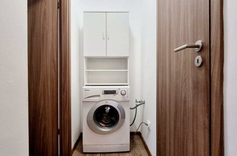 3 Cam Renovat Victoriei Iancu de Hunedoara Metrou Stradal Vedere Spate Lateral - Poză 14