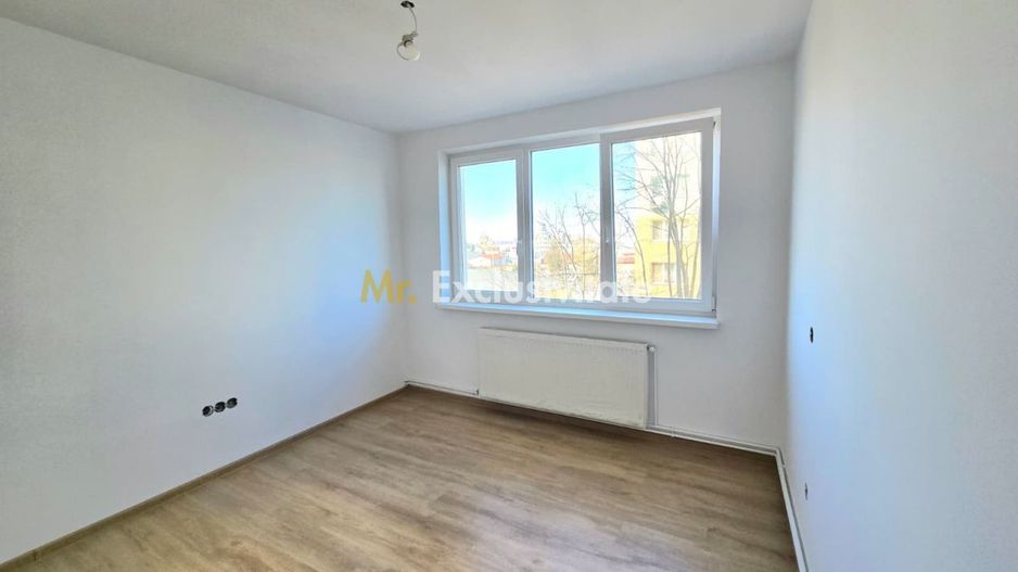 De vânzare Apartament 2 camere Luceafărul Satu Mare - Poză 1