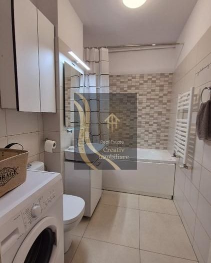 Garsonieră modernă și spațioasă - Poză 6