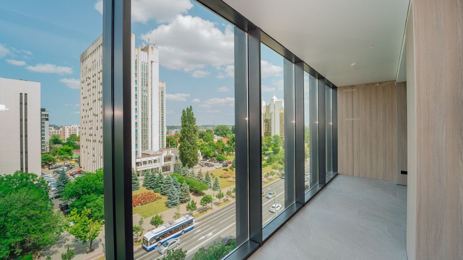 SPRE CHIRIE SPAȚIU COMERCIAL PENTRU BIROU | OFICIU 88 m2 Premium Location Bussines | Chișinău ,Centru ,Str.Bul.Ștefan Cel Mare și Sfânt , 115/1 - Poză 3
