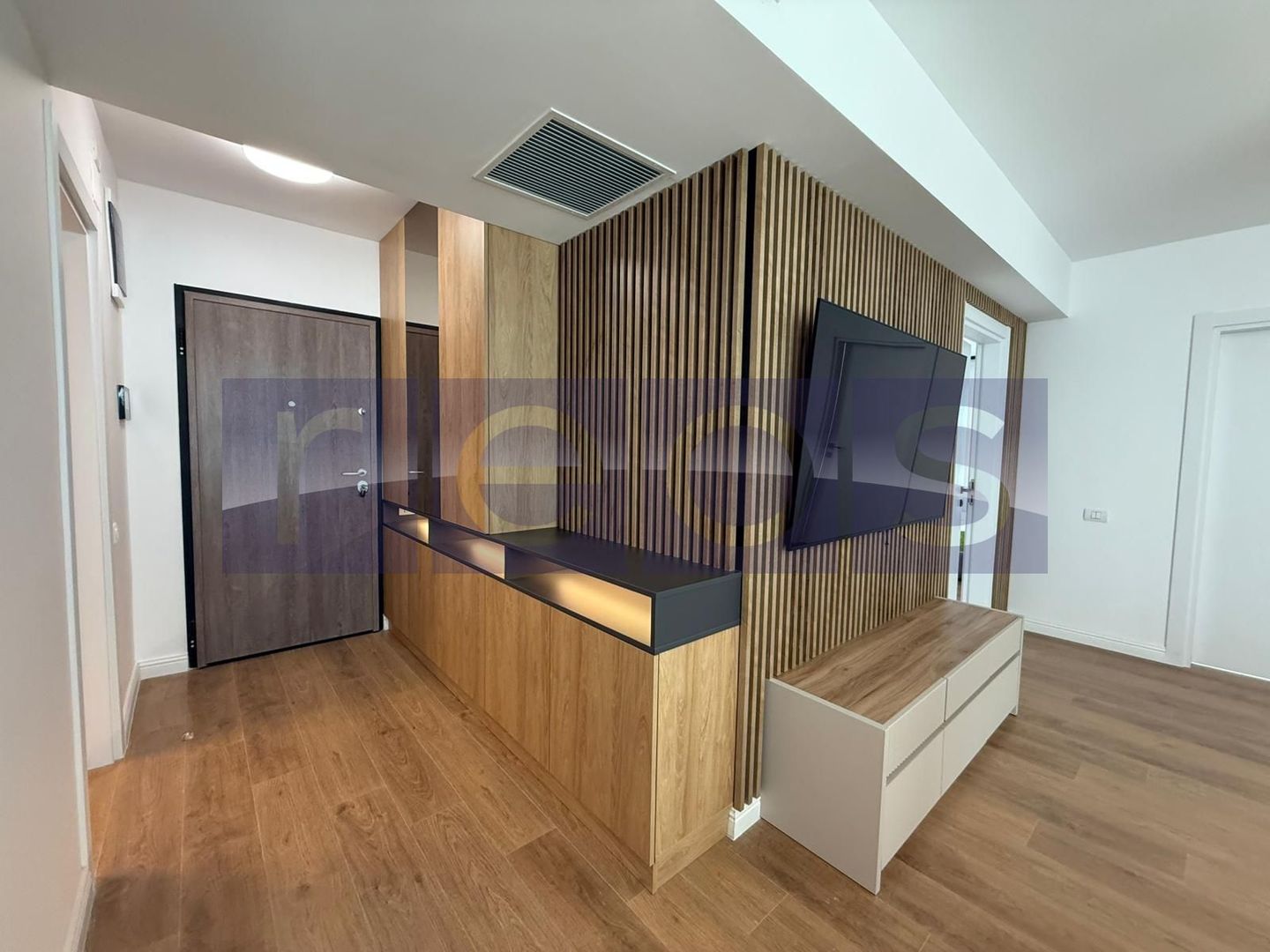 INCHIRIERE 3 CAMERE | LUX | MOBILAT SI UTILAT COMPLET | LOC PARCARE - Poză 7