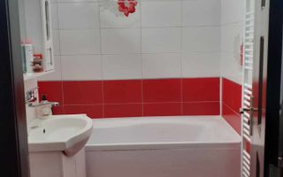 Ag EUROPA vinde ap. 3 cam. 48mp la PARTER în Micro 16. - Poză 9