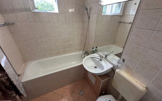 Apartament cu 3 camere, 65mp, zona UMFST - Poză 8