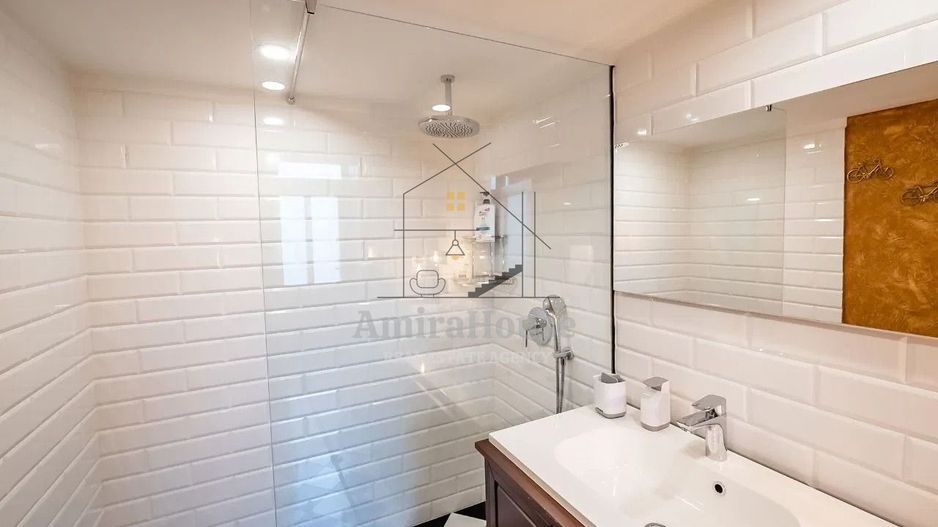 Doua apartamente de 49 mp si 46 mp, finisate, cladire istorica, str R Ferdinand - Poză 22