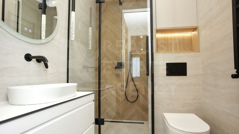 Vânzare, apartament, 2 dormitoare si living, str. Vasile Lupu, Buiucan - Poză 13