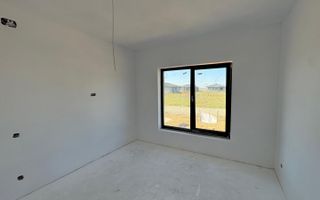 Casă nouă în Sântandrei – Sistem Fotovoltaic, 3 Dormitoare - Poză 7