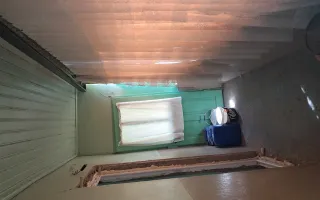 Vând casa cu 5camere în sat cîrja vaslui, teren 1900mp, apa trasa,curent, casa trebuie renovată, - Poză 11