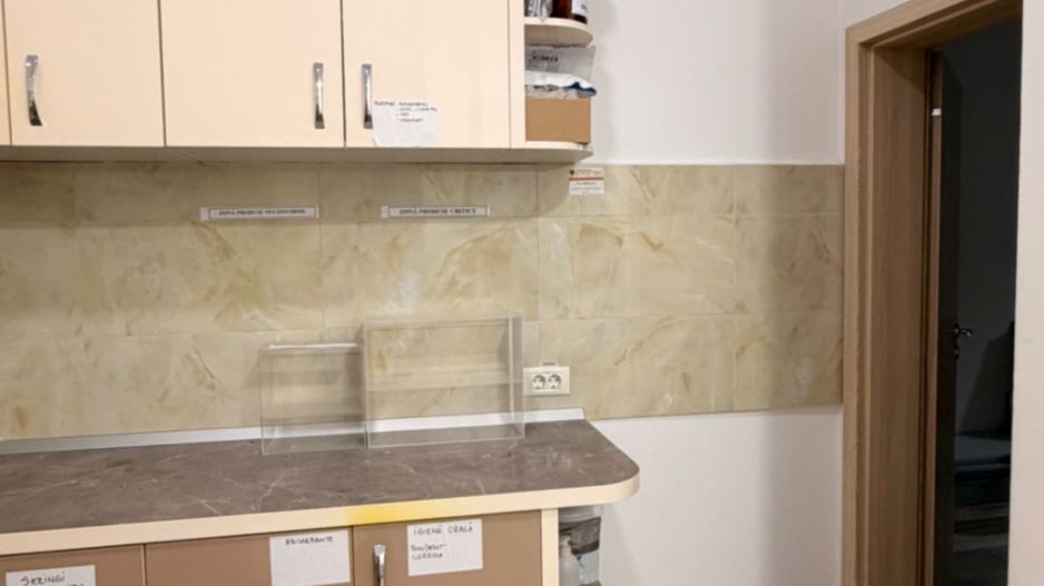 DE INCHIRIAT | SPATIU COMERCIAL | 166 MP - Poză 4